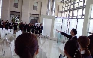 ホテルではロビーでのウエディングもできます