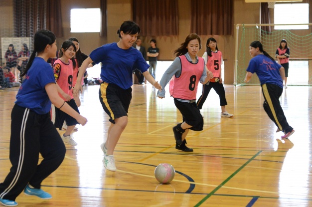 フットサルは難しかったかな？