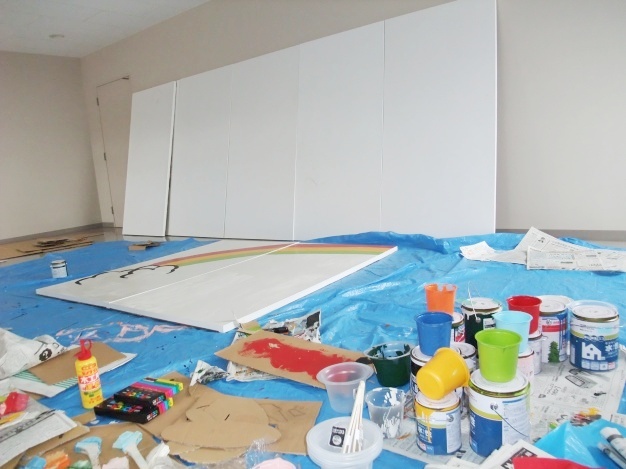 製作部隊も毎日遅くまで頑張ってます！今は誰もいませんが・・・